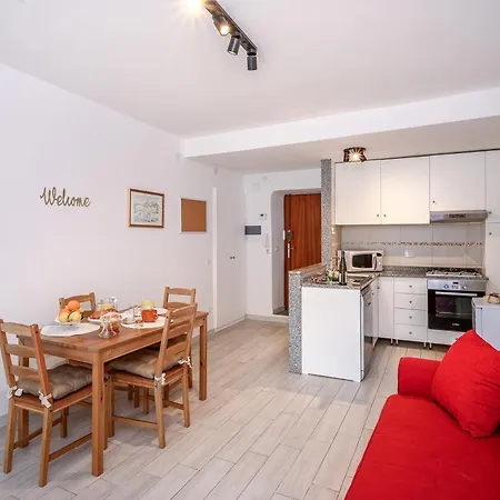 Apartamento La Piazzetta In Centro *