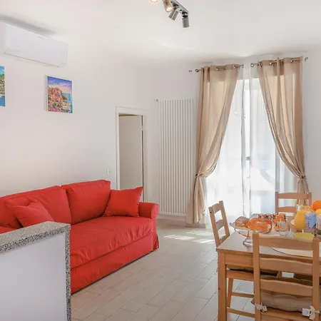 Lägenhet La Piazzetta In Centro *